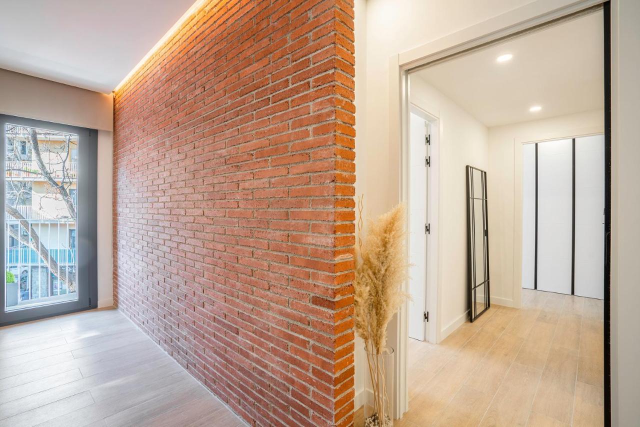 Apartsnoubcn Equador Les Corts Barcelona Kültér fotó