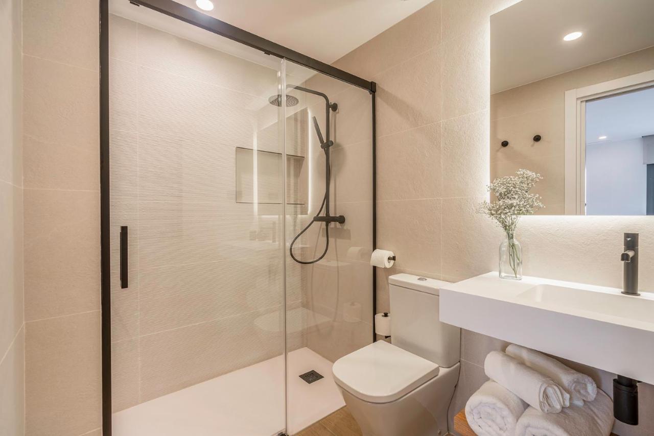 Apartsnoubcn Equador Les Corts Barcelona Kültér fotó