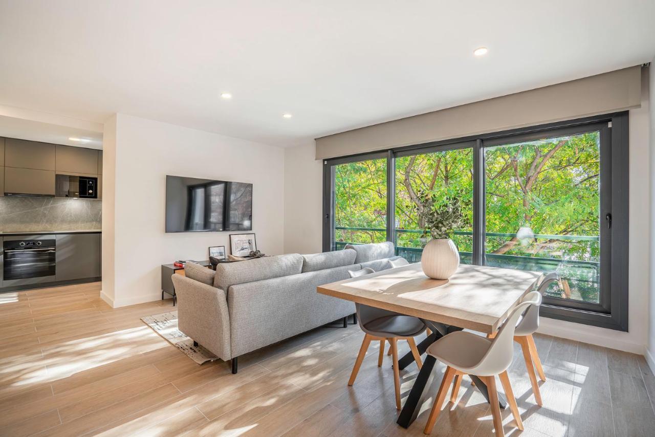 Apartsnoubcn Equador Les Corts Barcelona Kültér fotó